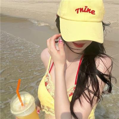 抓着彩虹的男人
